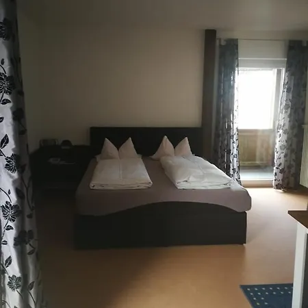 Luitpold 4*
