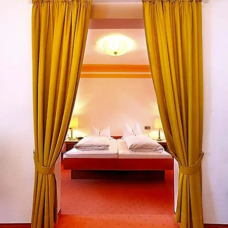 Luitpold Hotel
