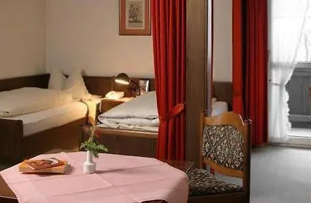Отель Hotel Luitpold Бад-Верисхофен